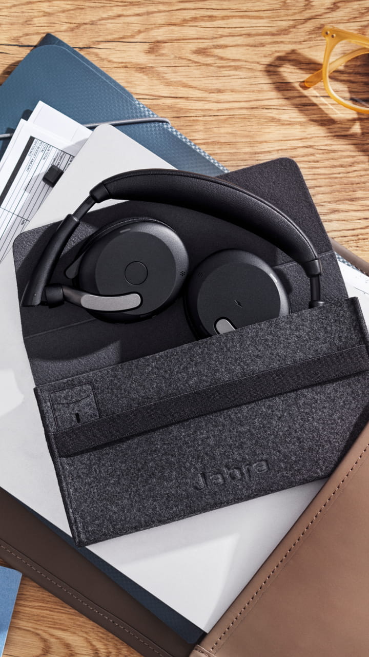 Jabra Evolve2 headset folded into carrying case – perfect design for mobile work