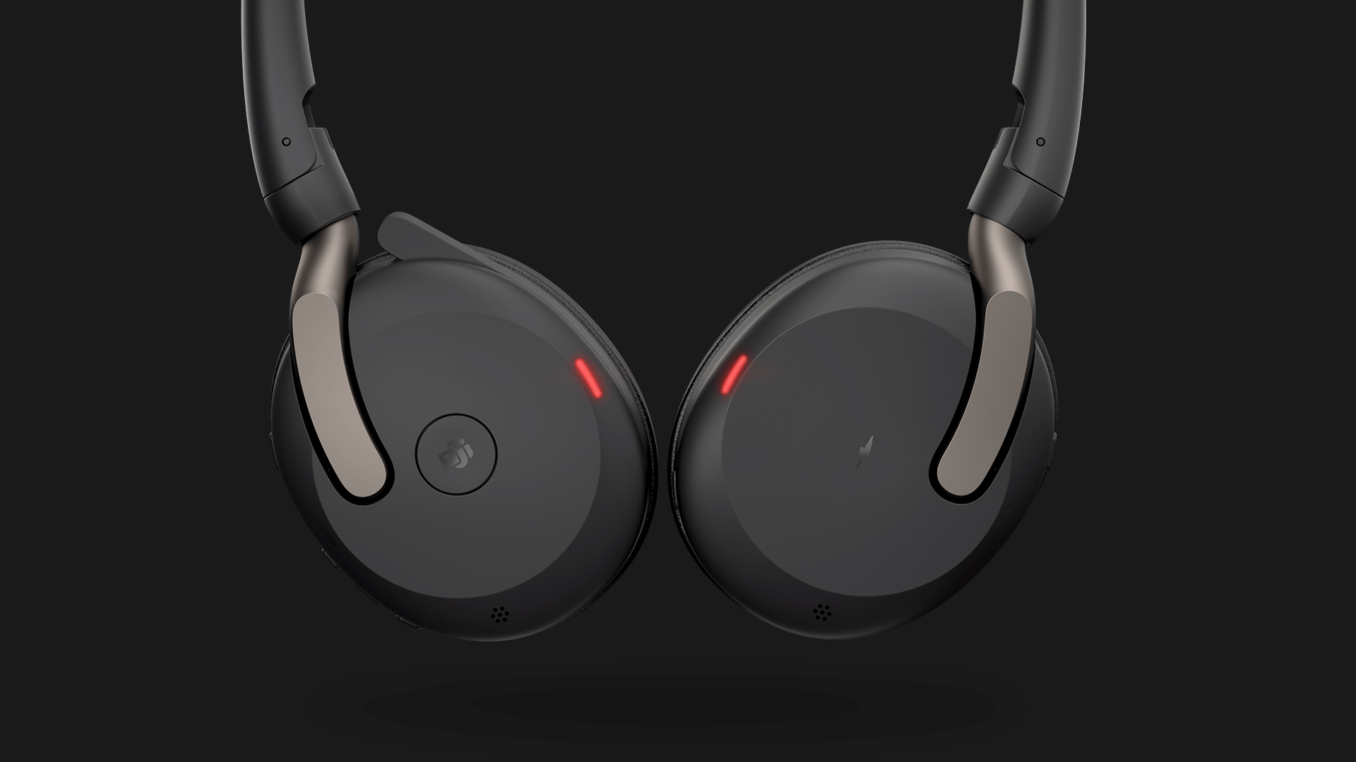 Jabra Evolve2 65 Flex with busylight activated for uninterrupted work